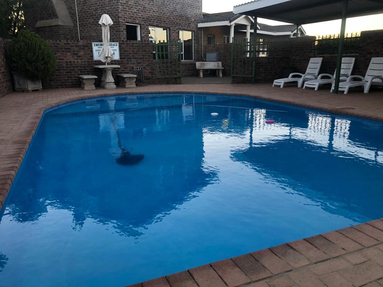 Sunset Chalets Colesberg Buitenkant foto